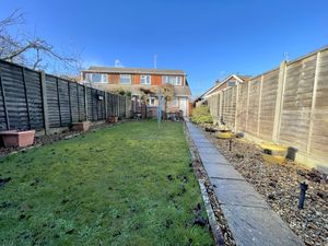 Manor Road- click for photo gallery